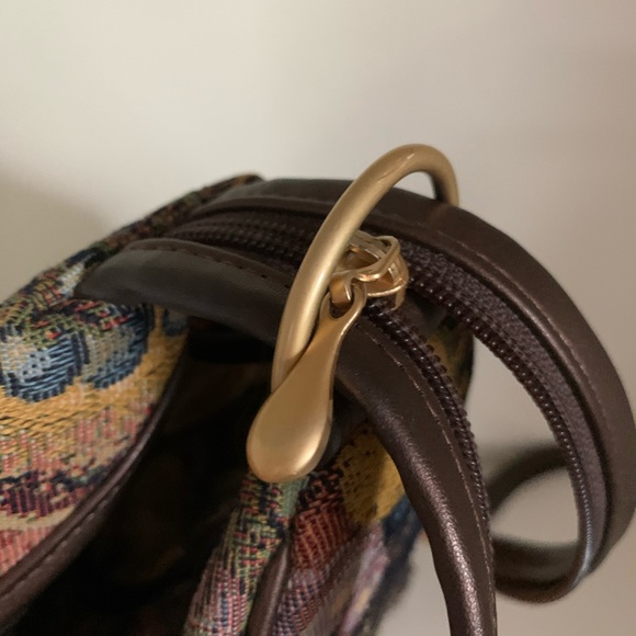 Vintage brocade purse backpack 2 in 1 - Picture 11 of 16